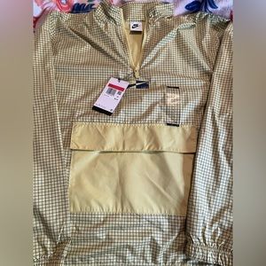 Nike windbreaker
